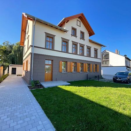 E&K Living - Design Apartments - Netflix - Audi - In Village - Free Parking Ingolstadt Extérieur photo