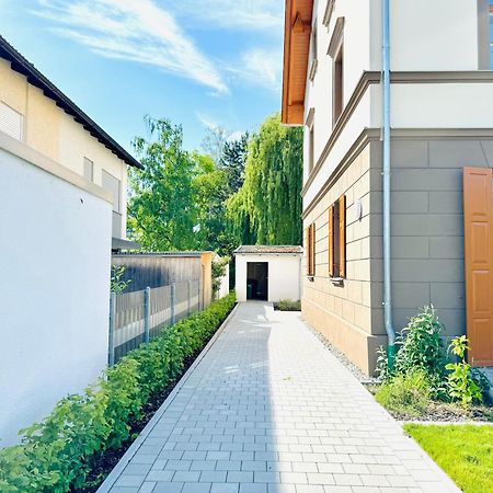E&K Living - Design Apartments - Netflix - Audi - In Village - Free Parking Ingolstadt Extérieur photo